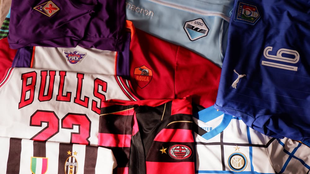 NBA Fan Apparel & Souvenirs Thumbnail